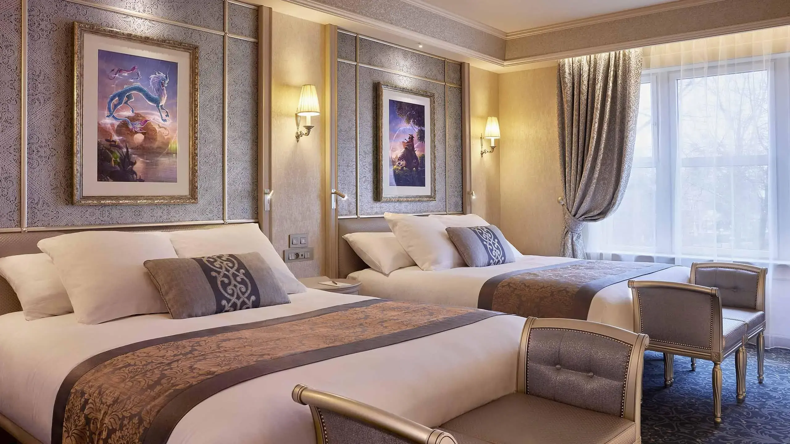 Habitación Superior tematizada con detalles de la realeza Disney